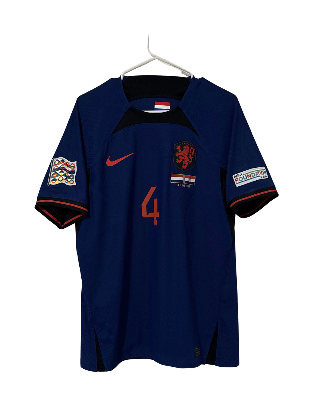 Netherlands 2022 Virgil #4 Away jersey (M)