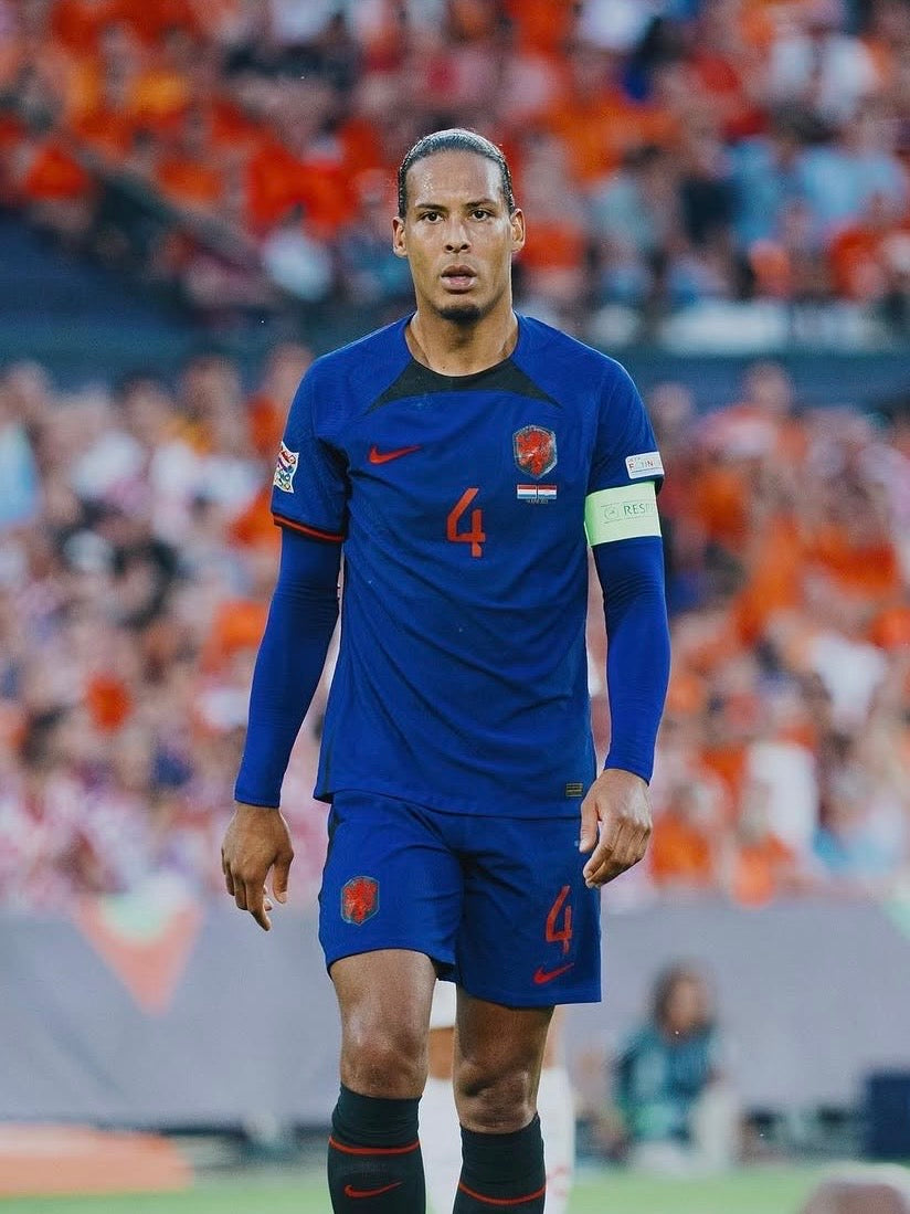 Netherlands 2022 Virgil #4 Away jersey (M)