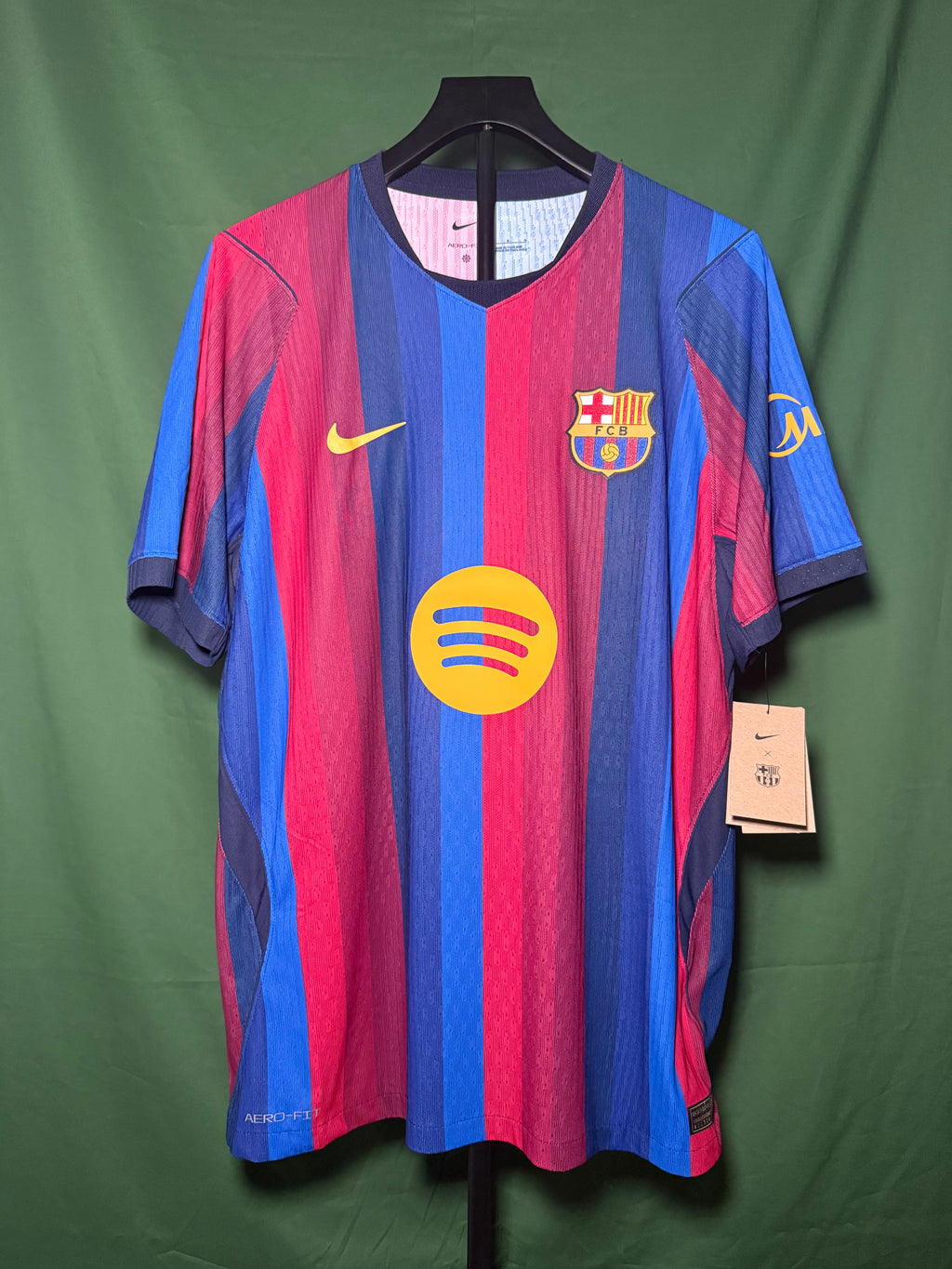 FC Barcelona 2026-27 Pedri #8 Home jersey (L) BNWT