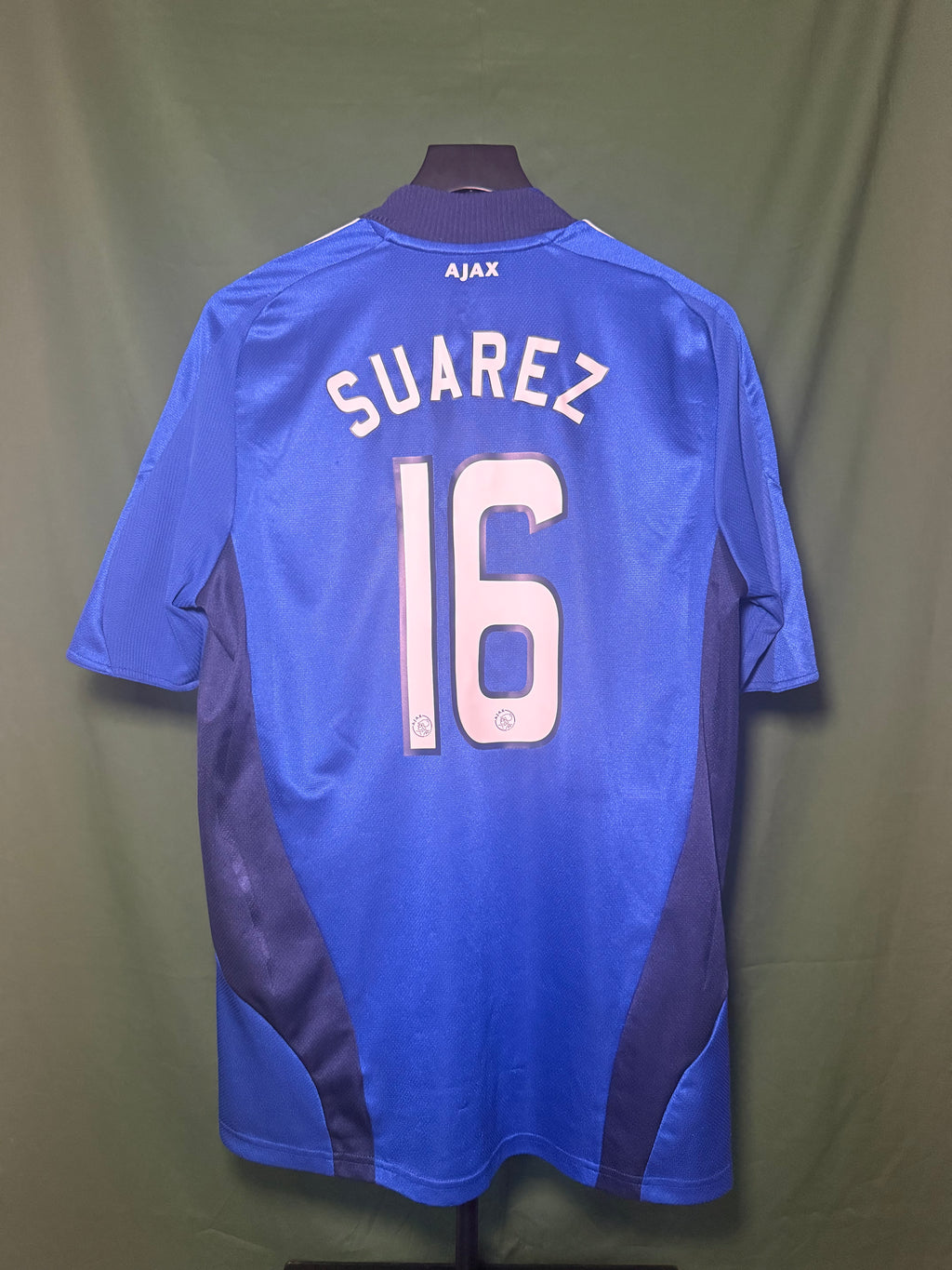 AFC Ajax 2008-09 Luis Suarez #16 Away jersey (L)