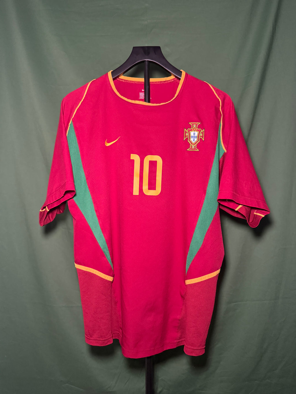 Portugal 2002 Rui Costa #10 Home jersey (M)