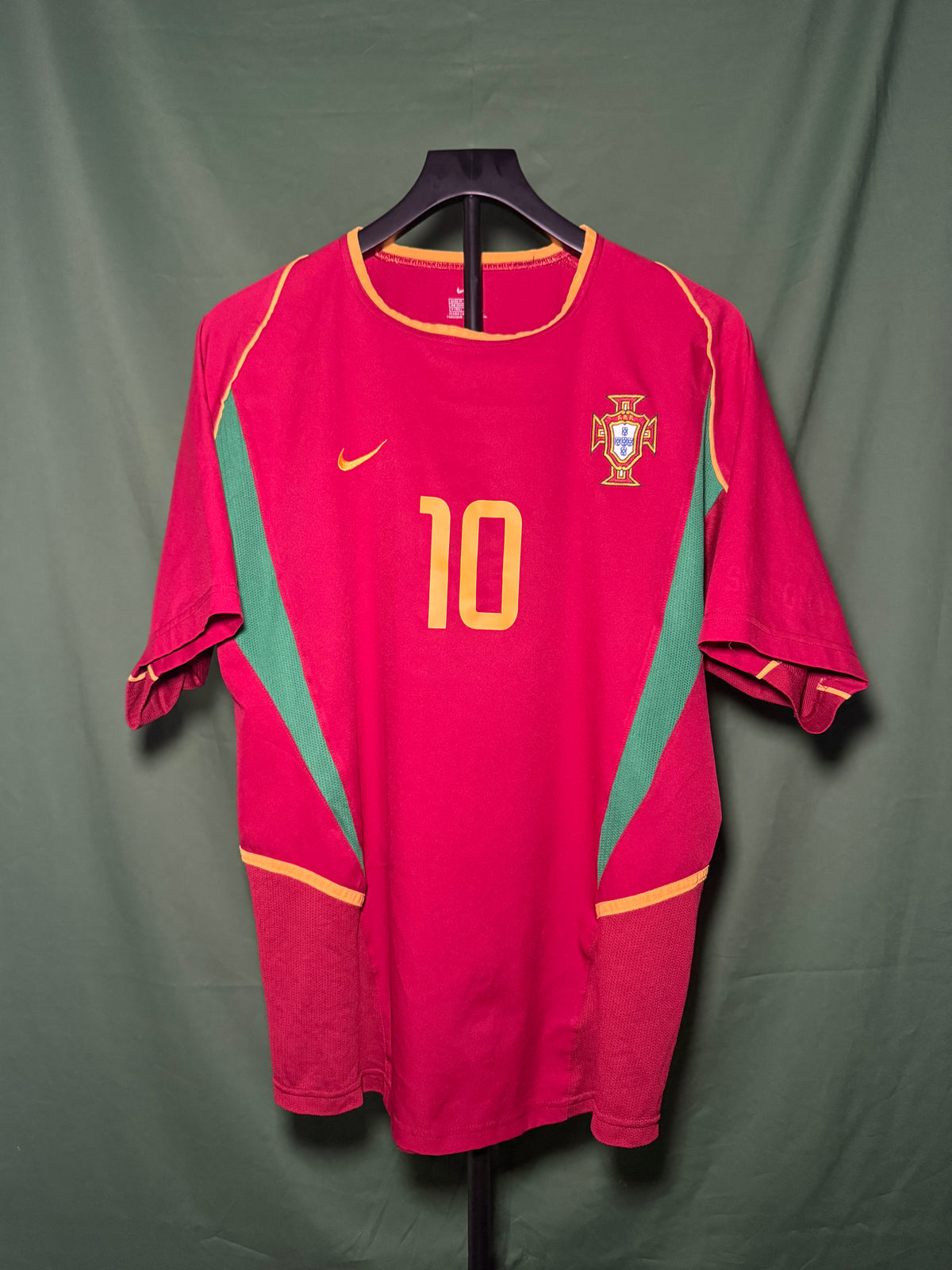 Portugal 2002 Rui Costa #10 Home jersey (M)