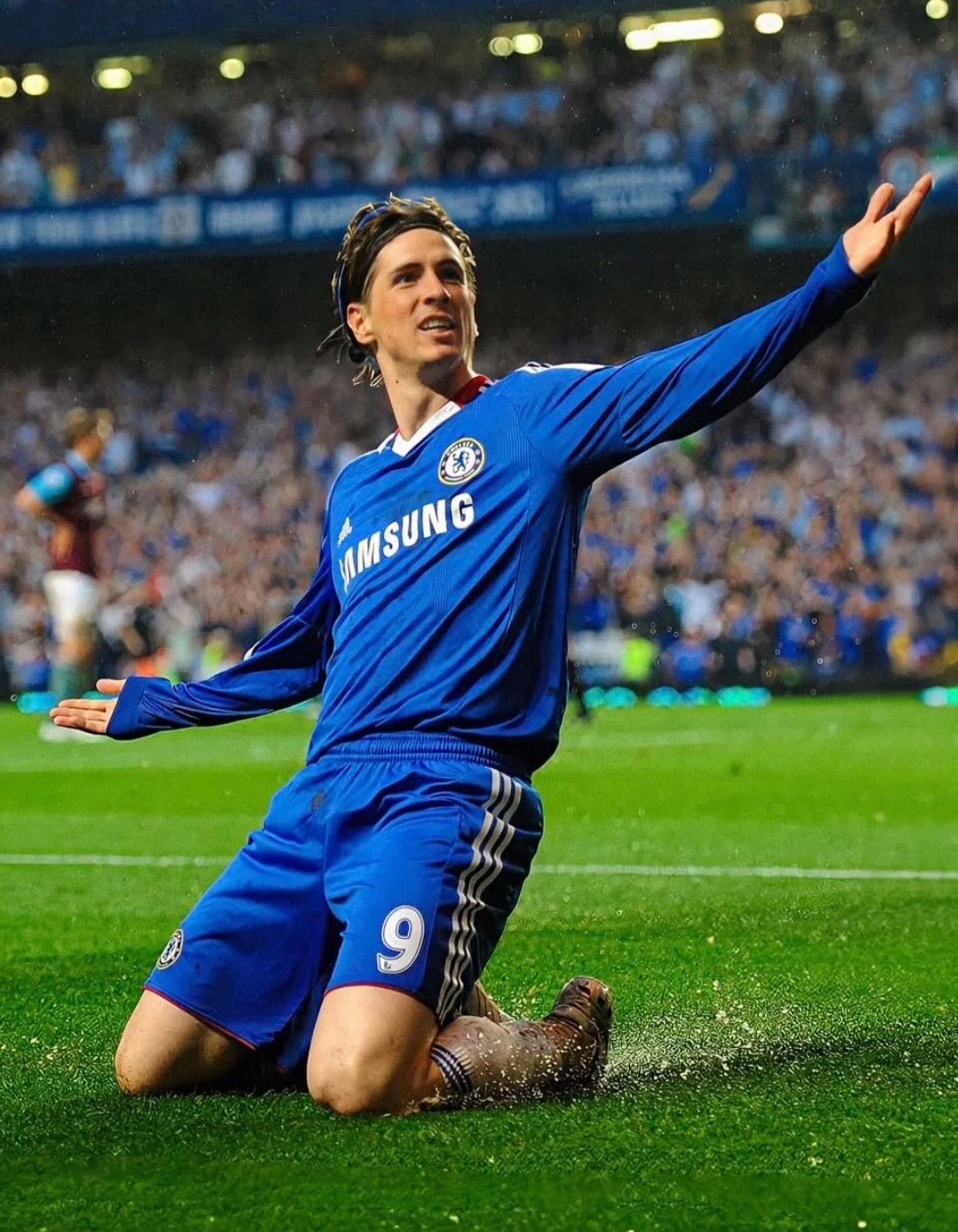 Chelsea FC 2010-11 Torres #9 Home L/S jersey (S)