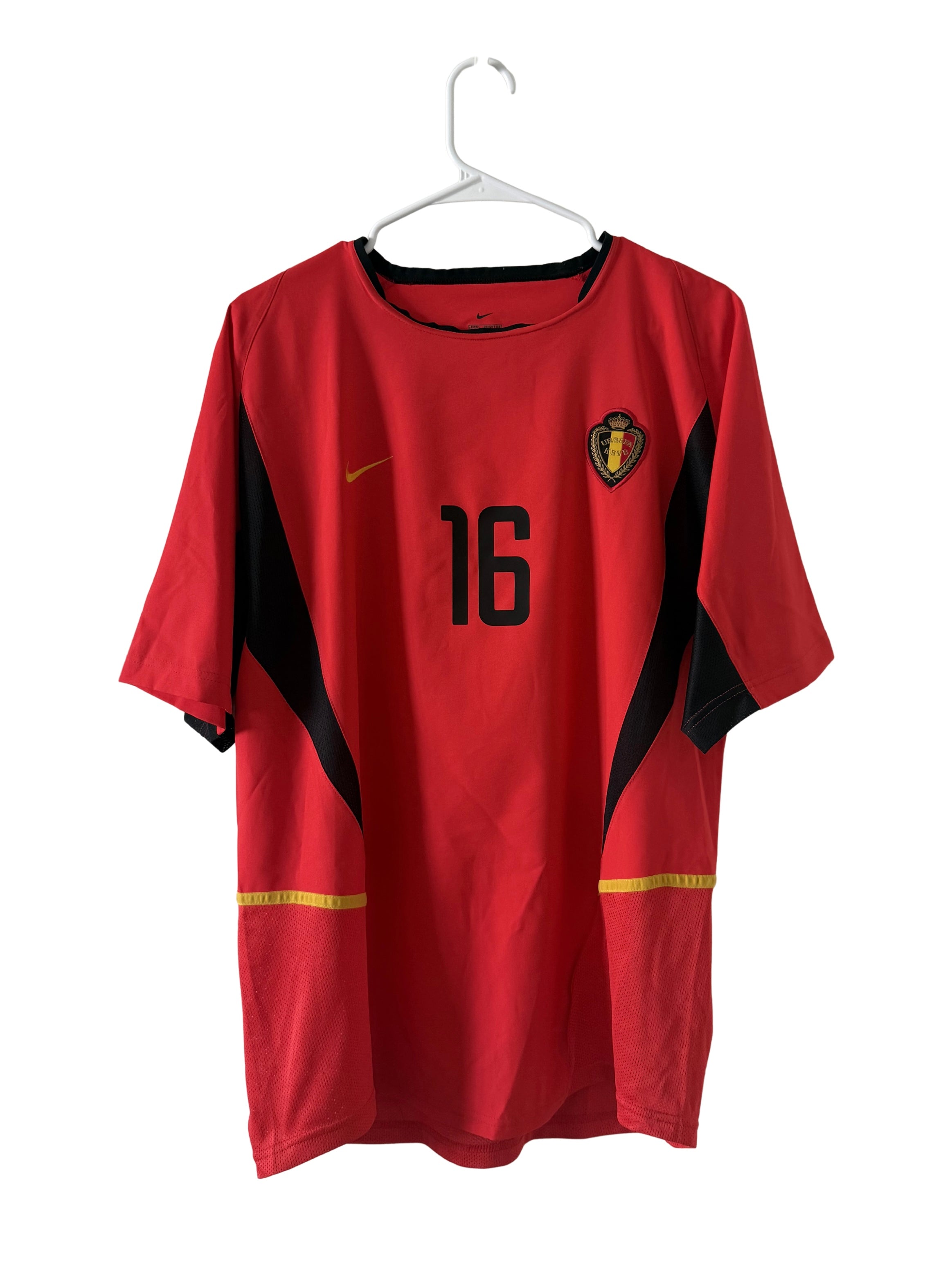 Belgium 2002 Van Buyten #16 Home jersey (L)